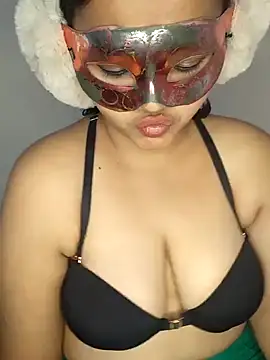 Snapshot of Riya_Stream01 chatting on January 2025 06:52:01 PM Riya Stream01 online show from January 2025 06:52:01 PM