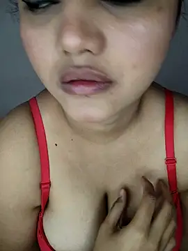 Snapshot of Riya_Stream01 chatting on February 2025 05:14:01 PM Riya Stream01 online show from February 2025 05:14:01 PM