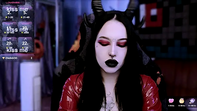 alexx succubus online show from October 2025 08:14:02 PM