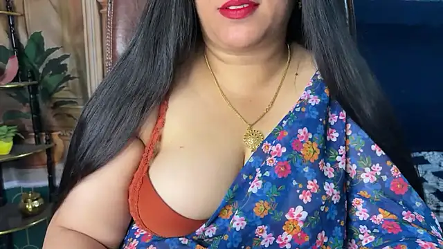 FlatVincy4 online show from April 2026 04:49:02 AM