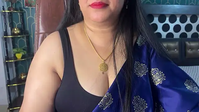 FlatVincy4 online show from May 2026 04:03:02 PM