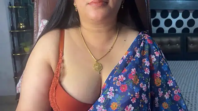 FlatVincy4 online show from May 2026 10:36:01 AM