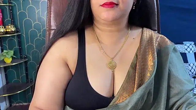 FlatVincy4 online show from July 2026 07:00:01 AM