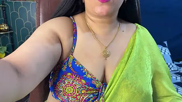 FlatVincy4 online show from July 2026 05:49:02 AM