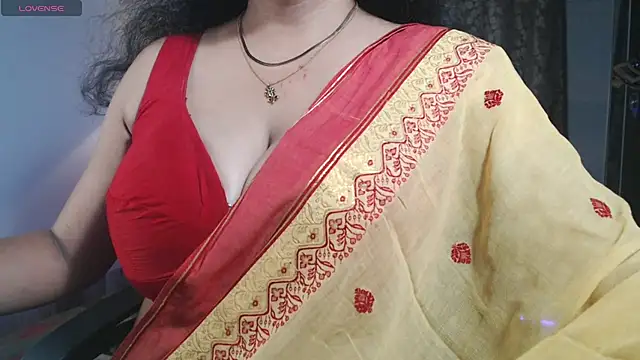 hot menka online show from May 2026 05:42:02 PM
