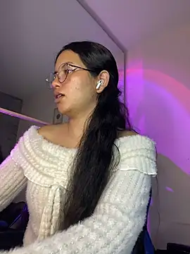 Rosita forever  online show from May 2026 04:29:02 AM