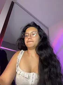 Rosita forever  online show from May 2026 10:10:02 AM