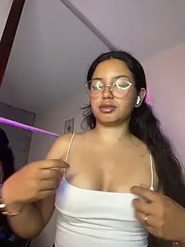 Rosita forever  online show from May 2026 03:04:02 AM