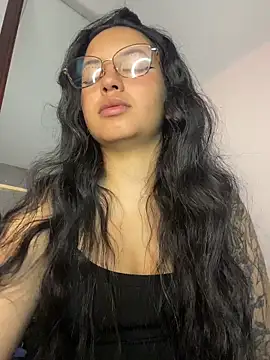 Rosita forever  online show from June 2026 02:03:02 PM