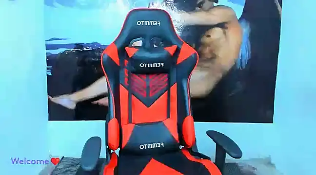 oliver thompsson7 online show from December 2024 09:42:02 PM