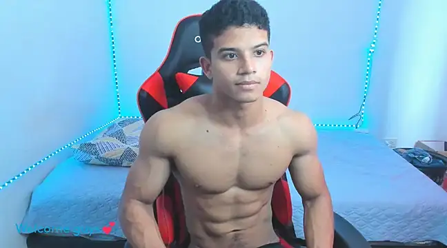 oliver thompsson7 online show from January 2025 06:41:02 PM