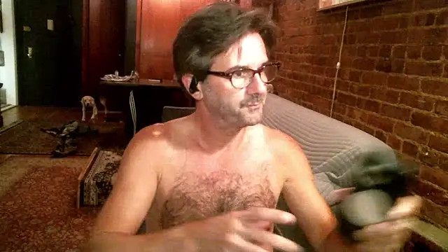 Snapshot of Johnny_Bottoms chatting on October 2025 10:54:02 PM Johnny Bottoms online show from October 2025 10:54:02 PM