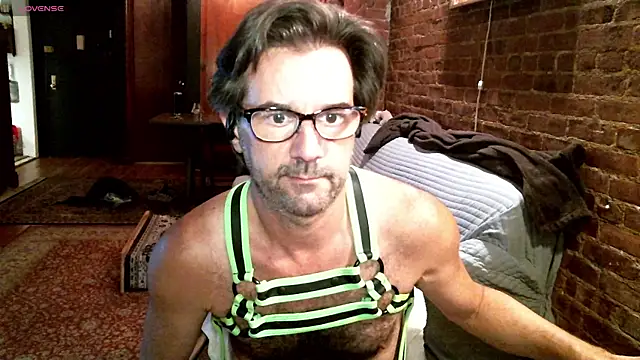 Snapshot of Johnny_Bottoms chatting on November 2025 11:06:01 PM Johnny Bottoms online show from November 2025 11:06:01 PM