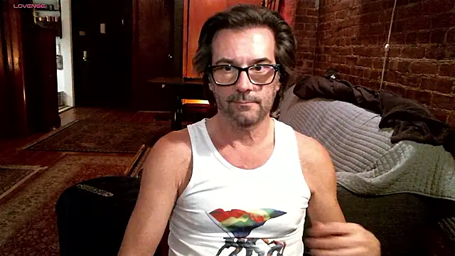 Snapshot of Johnny_Bottoms chatting on February 2026 10:19:01 PM Johnny Bottoms online show from February 2026 10:19:01 PM