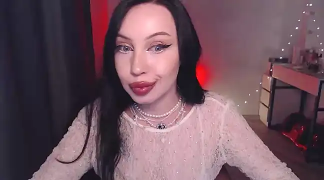 Snapshot of MoranaMissGod chatting on January 2025 10:12:02 PM MoranaMissGod online show from January 2025 10:12:02 PM