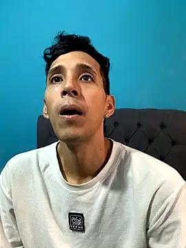 judesmith95 online show from September 2025 04:18:01 PM