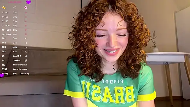 LilianGrindle online show from June 2026 07:17:01 PM