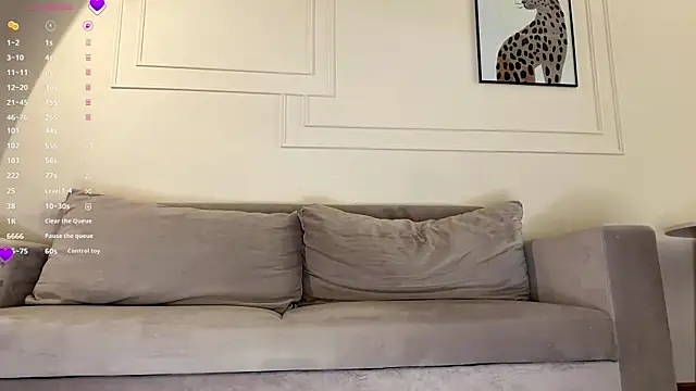 LilianGrindle online show from July 2026 07:05:01 PM