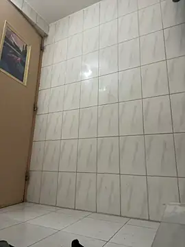 GildanK18 online show from March 2026 06:22:02 PM