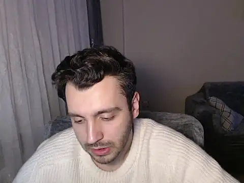 handsomeee04 online show from March 2026 06:03:02 PM