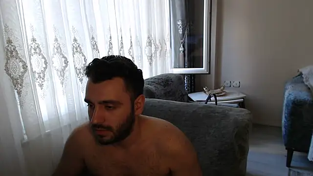 handsomeee04 online show from June 2026 04:11:02 AM