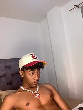 Boy cock18 online show from January 2025 09:03:01 AM