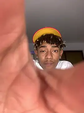 Boy cock18 online show from February 2025 06:18:01 AM