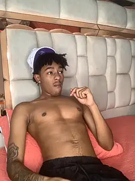 Boy cock18 online show from September 2025 03:56:02 PM