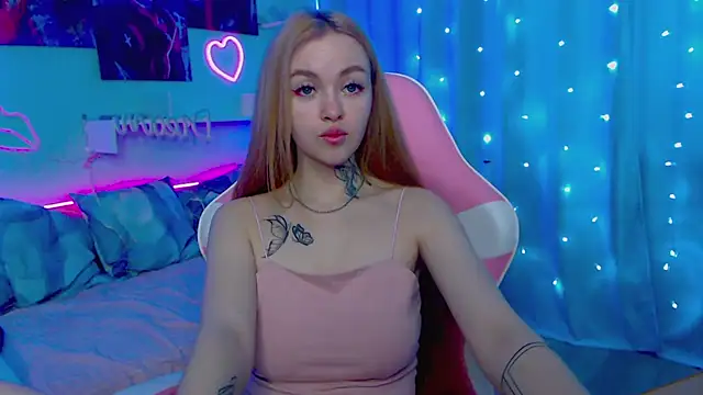 Snapshot of Naughty_Mable chatting on February 2025 04:12:02 AM Naughty Mable online show from February 2025 04:12:02 AM