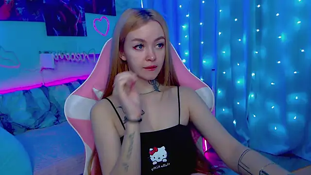 Snapshot of Naughty_Mable chatting on February 2025 12:43:01 AM Naughty Mable online show from February 2025 12:43:01 AM