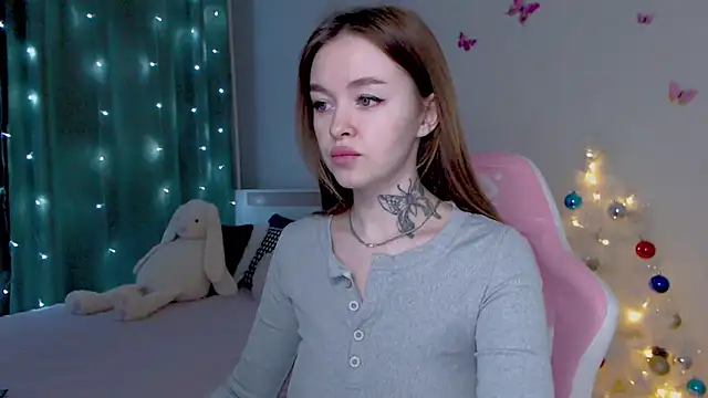 Snapshot of Naughty_Mable chatting on January 2026 01:21:02 AM Naughty Mable online show from January 2026 01:21:02 AM