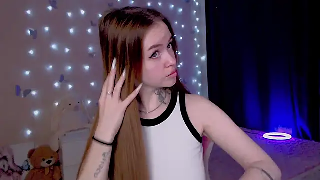 Snapshot of Naughty_Mable chatting on February 2026 02:53:01 AM Naughty Mable online show from February 2026 02:53:01 AM