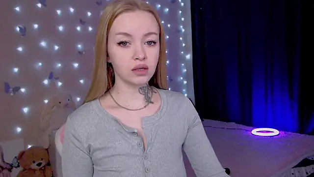 Snapshot of Naughty_Mable chatting on February 2026 01:15:01 AM Naughty Mable online show from February 2026 01:15:01 AM