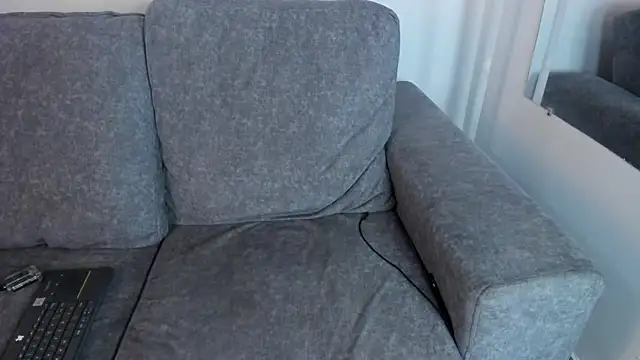 Snapshot of Abril_jones10 chatting on February 2025 08:40:02 AM Abril jones10 online show from February 2025 08:40:02 AM