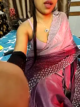 Little  Lia online show from February 2025 05:10:02 PM