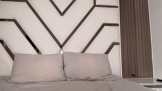 MilenaMilven online show from November 2025 06:42:02 PM