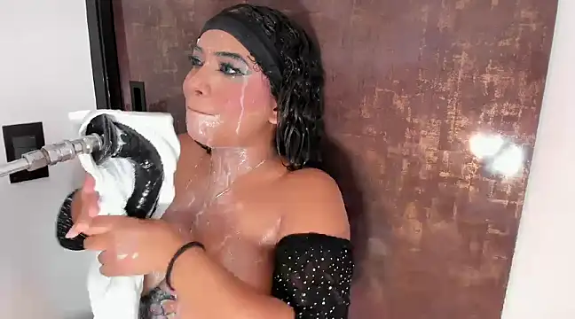 Snapshot of Leticia_lynn chatting on February 2025 11:30:01 PM Leticia lynn online show from February 2025 11:30:01 PM