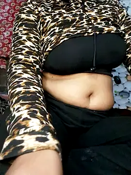 Snapshot of Riyashahi1 chatting on January 2025 06:56:01 PM Riyashahi1 online show from January 2025 06:56:01 PM