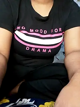 Snapshot of Riyashahi1 chatting on September 2025 06:51:02 PM Riyashahi1 online show from September 2025 06:51:02 PM