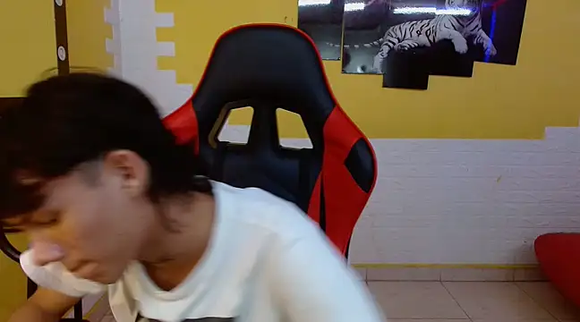 andy dan18 online show from March 2025 06:56:02 PM