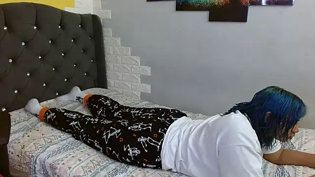 andy dan18 online show from October 2025 12:23:02 PM