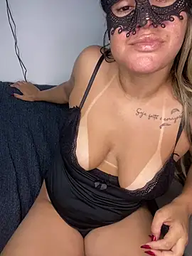 Casadadelicia26 online show from July 2026 03:00:02 AM