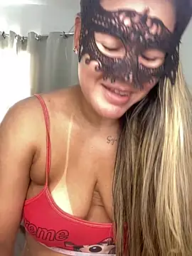 Casadadelicia26 online show from July 2026 05:53:02 PM