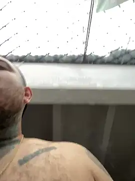 El Titan1998 online show from March 2025 11:53:01 AM