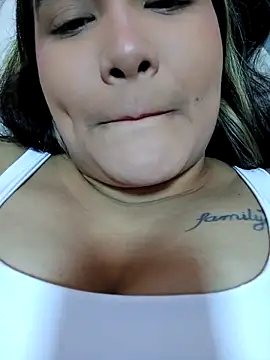 MiaLaurents online show from January 2025 01:28:01 AM