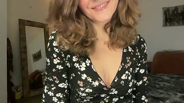 leahsparkles online show from November 2025 01:15:02 PM