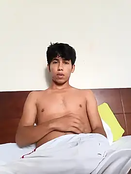 Andres123cv online show from September 2025 05:25:01 PM