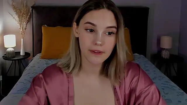 Snapshot of AngelicaKleee chatting on January 2025 08:22:01 AM AngelicaKleee online show from January 2025 08:22:01 AM