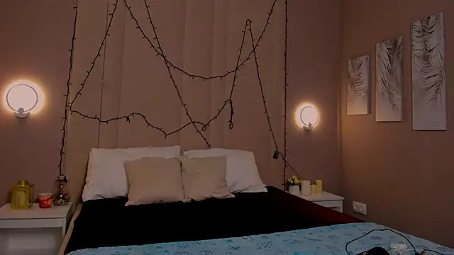 Snapshot of AngelicaKleee chatting on September 2025 01:41:02 AM AngelicaKleee online show from September 2025 01:41:02 AM