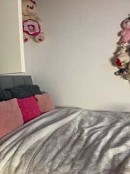 Charlotemonroe online show from November 2025 02:22:01 AM